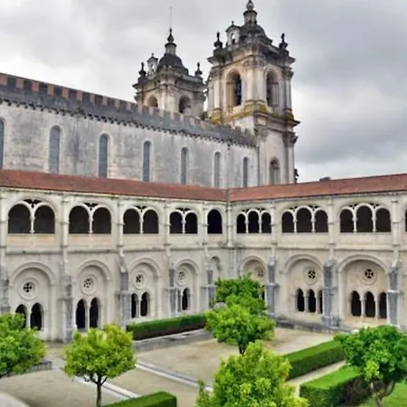 Casa Da Fonte Velha *